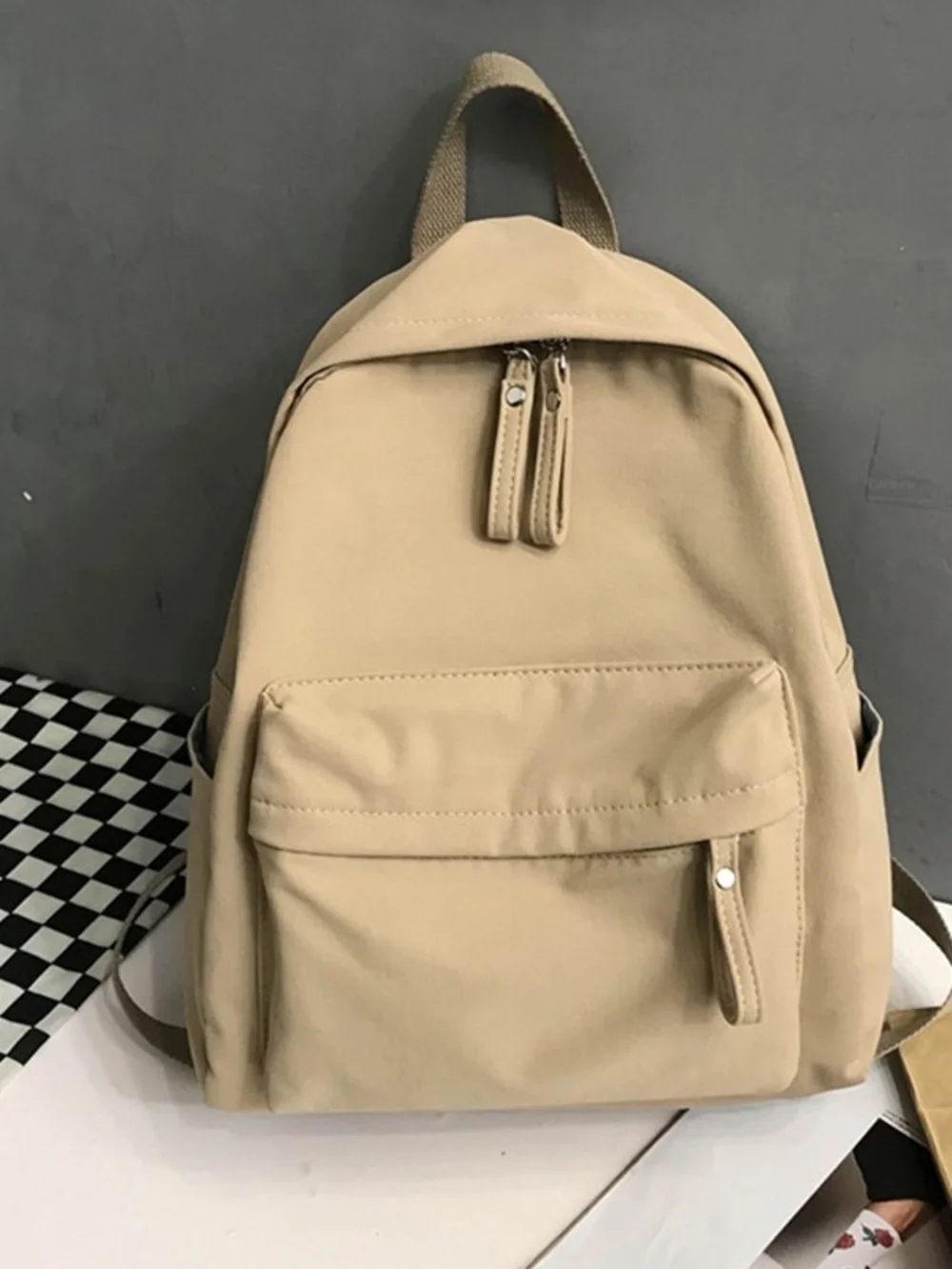 Classic Men's Casual Backpack in Khaki